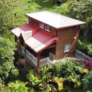 Vakantiehuis Mahogany - Oasis Cosy, Rivière-Pilote
